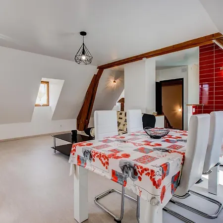 Hébergement de vacances La Palalie - Piscine Privee